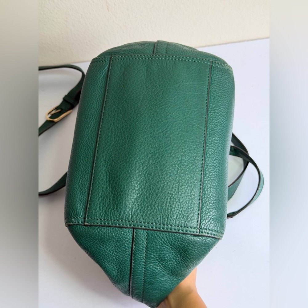 Tory Burch Half Moon Satchel in Green Pebbled Leather - Picture 9 of 13